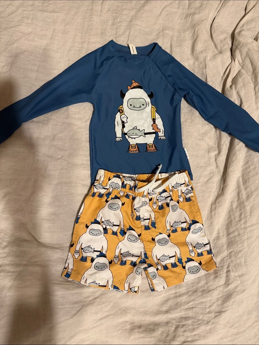 Huxbaby yeti swim set Blue Rash Guard Top with Yellow Short